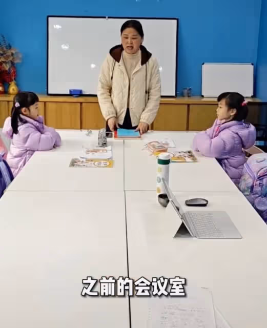楊威自曝大瓜!雙胞胎女兒全程在家念書,所有課程都請了不同家教