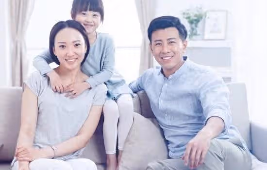 一個家庭最大的悲哀，不是沒錢，而是老人張口閉口就是這兩句話