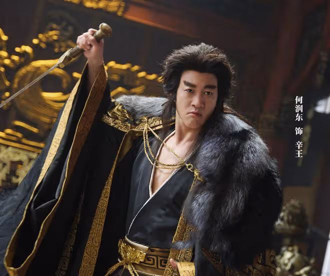 《武庚紀》:34歲演15歲武庚,30歲演14歲白菜,長太老而且還不像