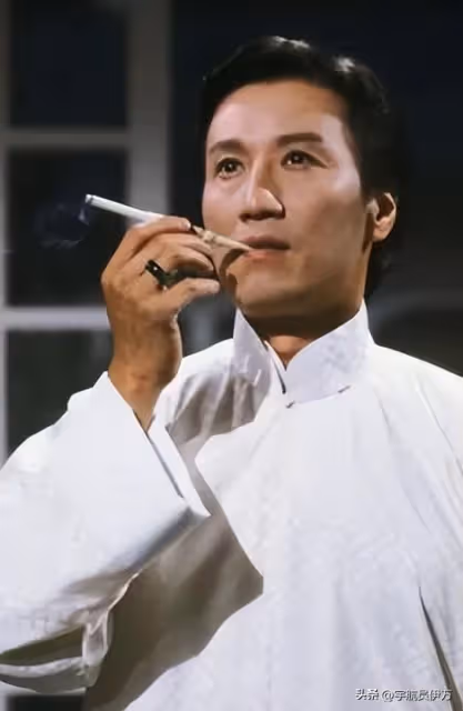 謝賢:31歲創辦公司,與小49歲女星戀愛,晚年獲影帝成人生贏家