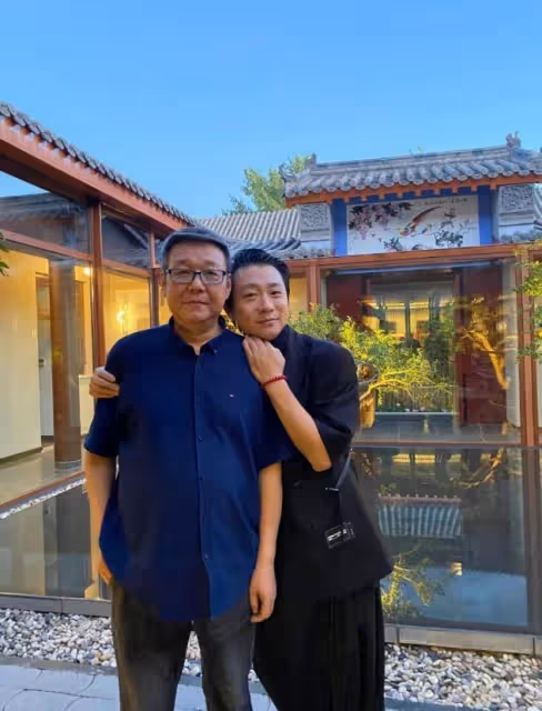 焦菊隱之子焦世寧去世,享年59歲,生前常熬夜喝酒,兒子曬搶救照