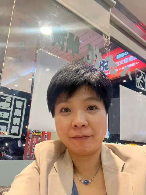 社工上銬！他們哭了　通靈少女怒揭這過往：我也要上銬示眾？