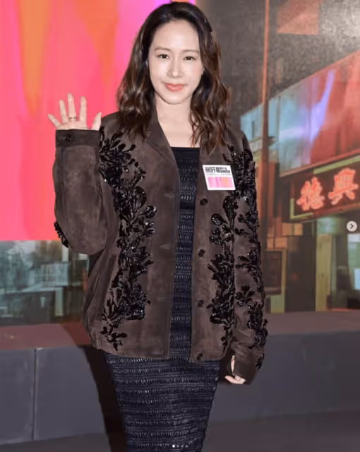 離婚逾半年現身!45歲影後「身材大走針」腫一圈 眼尖網友揪細節「大讚還是女神」:背後下苦功