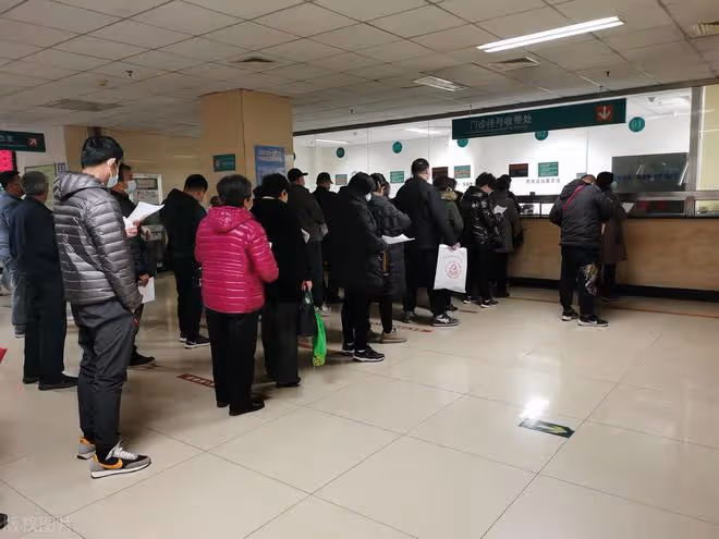 人人都想實現全民免費醫療,但我卻不大支持,說起原因有4個