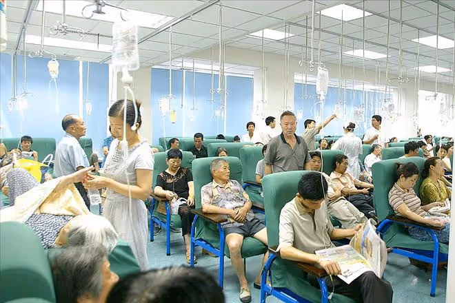 人人都想實現全民免費醫療,但我卻不大支持,說起原因有4個