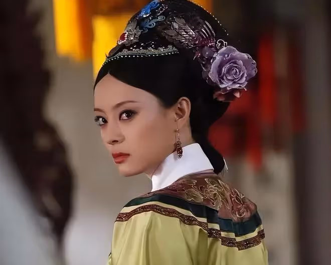 孫儷「一臉兇相」算不算大美女？看她和范冰冰的活動圖就有答案