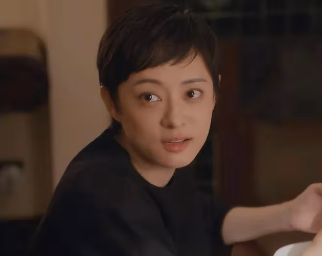 孫儷「一臉兇相」算不算大美女？看她和范冰冰的活動圖就有答案