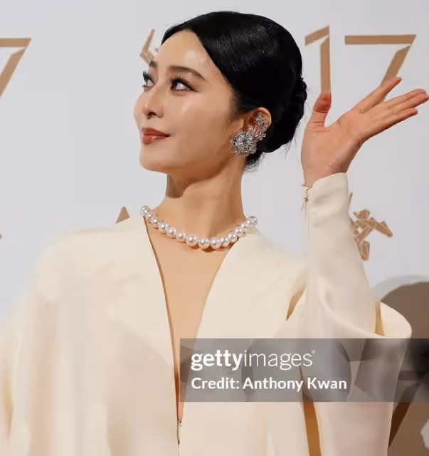孫儷「一臉兇相」算不算大美女？看她和范冰冰的活動圖就有答案