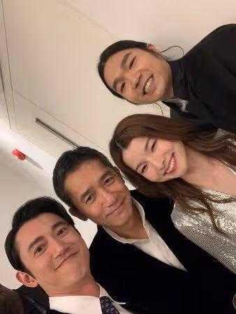 同框偶像梁朝偉！吳慷仁夢想成真　嗨喊「一直喜歡的人坐我隔壁」