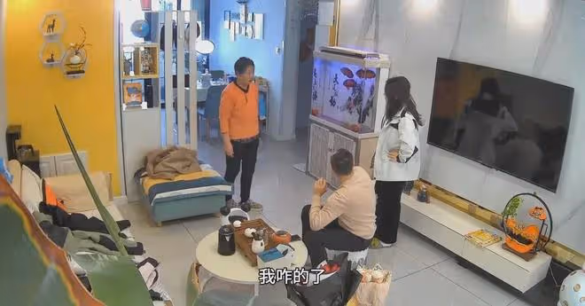 女子因收到別人送的花,被婆婆指責「不正經」,丈夫態度令人安心