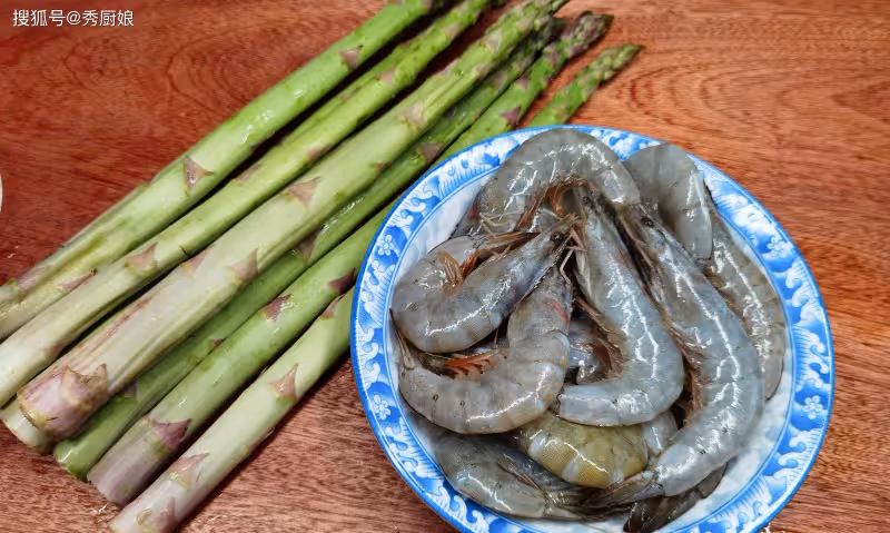 公認的「蔬菜之王」，春天多吃這3菜，鮮嫩營養，養肝排毒又通便