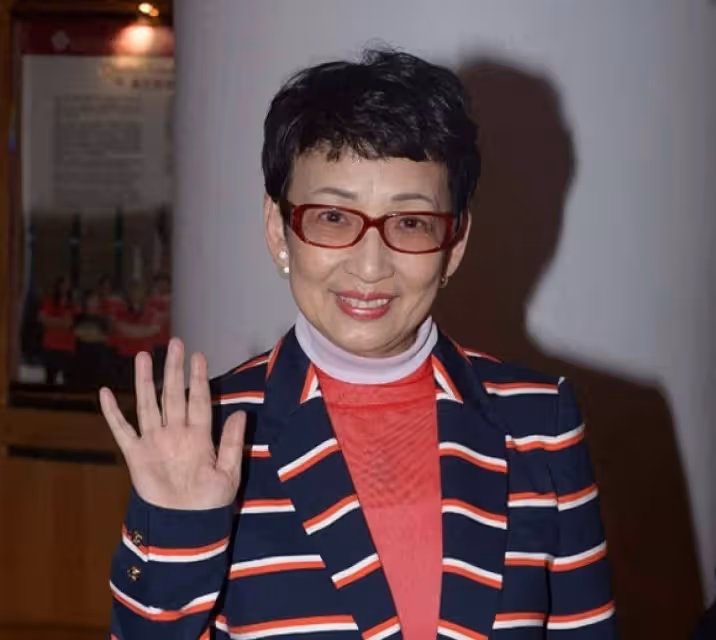 TVB老戲骨馮素波正式宣布離巢，患大腸腺瘤減產，害怕會是癌症