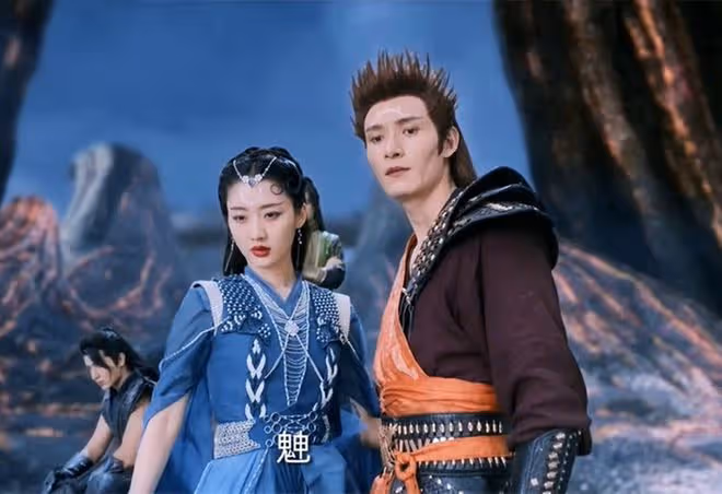 《武庚紀》首播:開局紂王逆天伐神,不死鳥不滅,伍賡父母慘死