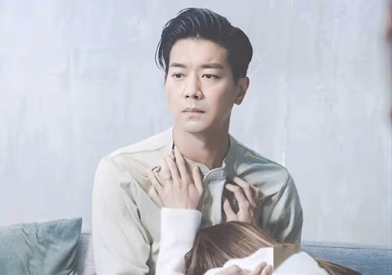 TVB男星黎諾懿全裸拍劇,有多場親熱戲突破尺度,身材遭妻子嫌棄