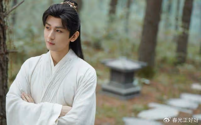 胡夏聯合嚴藝丹,兩大國風頂流為蓮花樓續集唱主題曲,爆款預定!