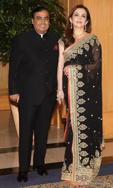 不愧是亞洲首富!兒子婚禮請蕾哈娜獻唱,全家600名僕人伺候!