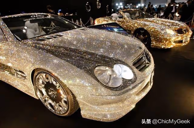 不愧是亞洲首富!兒子婚禮請蕾哈娜獻唱,全家600名僕人伺候!