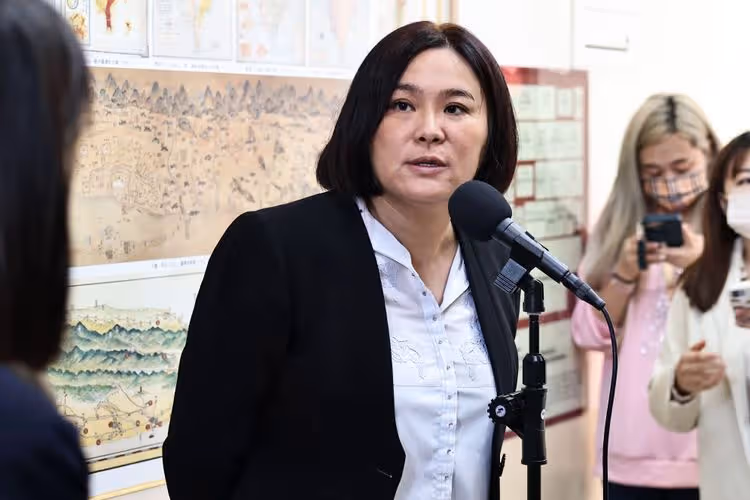 陳玉珍丟棄大量中國製快篩　綠委驚：沒EUA授權到底給誰用？