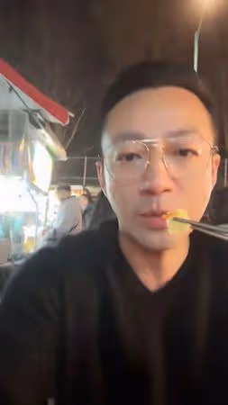 汪小菲現蹤寧夏夜市吃路邊攤!傳想在台灣買房:要好好攢錢了