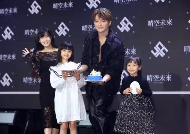 知名歌手老婆承認吸毒!老公連夜尿檢撇清關係,妹妹替她鳴不平!