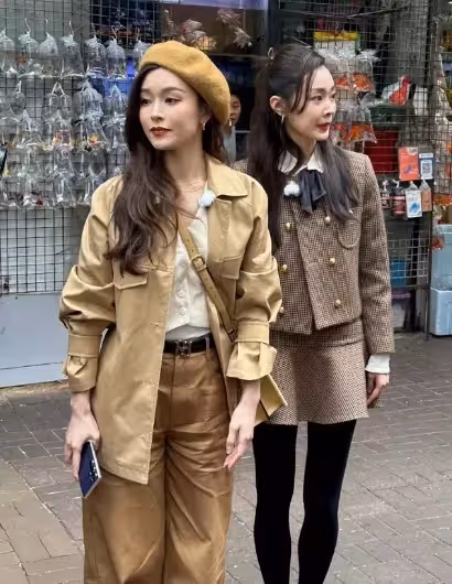 當35歲文詠珊和34歲宋軼合影,我才明白:骨相美與皮相美的區別!