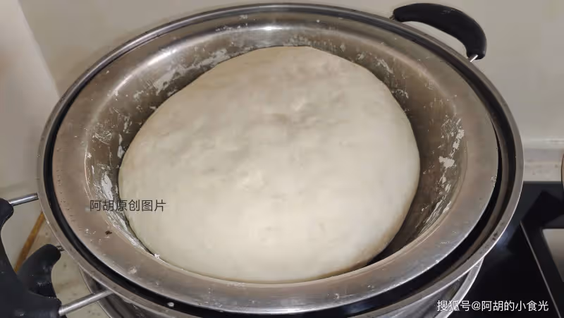 春天使勁吃,一口軟嫩賽人參!揉到花捲里,多一份好營養、多一份清香好滋味