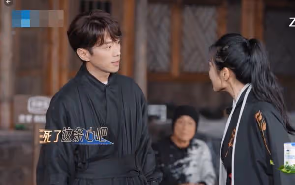 向佐試戲突「嘟嘴親吻」張棟樑嚇傻後退! 網笑翻:放開這個男人