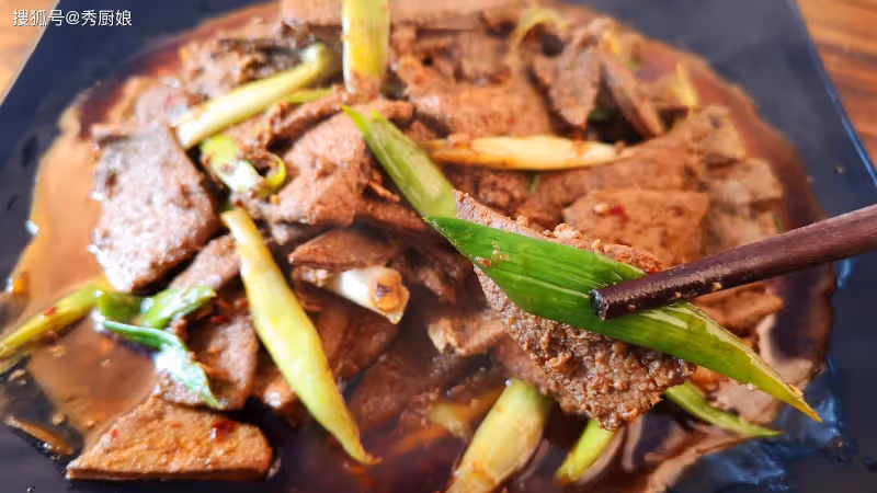 春天這肉要多吃，比豬肉便宜，比羊肉滋補，簡單一做，營養又解饞