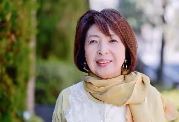 老公過世好幾年了,我「住在女兒女婿家養老」一住7年!最近領到350萬都更補償金「我故意說全要拿去給兒子買房」,下秒女婿的話卻讓我哭了 # 故意試探女兒...