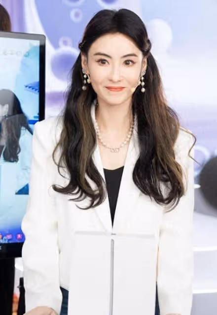 張柏芝:性感韻味的真正代表,飽滿魅力動人!