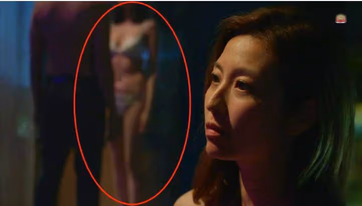 TVB花旦又上演性感一幕!三點式大露完美身材!透露親自買的內衣