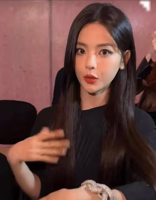 楊超越:性感韻味日益提升的25歲美女,越來越有韻味了!