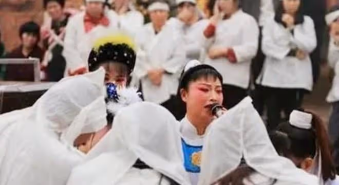 老俗語：「女兒不上娘家墳，否則斷了娘家門」，有沒有道理