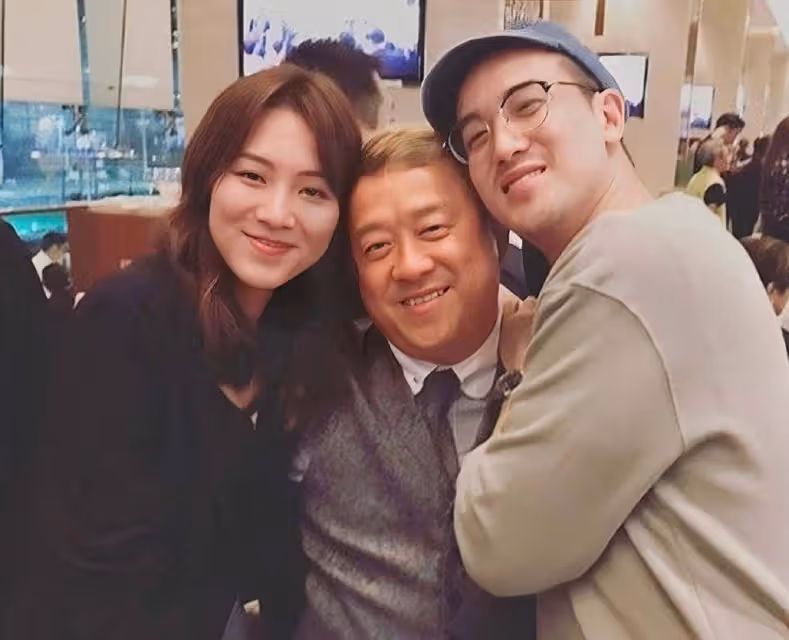TVB女星王敏奕穿小背心拍親熱戲，吻到嘴唇變形，演技進步明顯