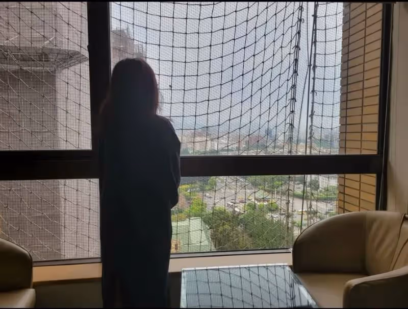 作家小彤罹癌今開刀　遺產已交代！老公泛淚：想哭就哭吧