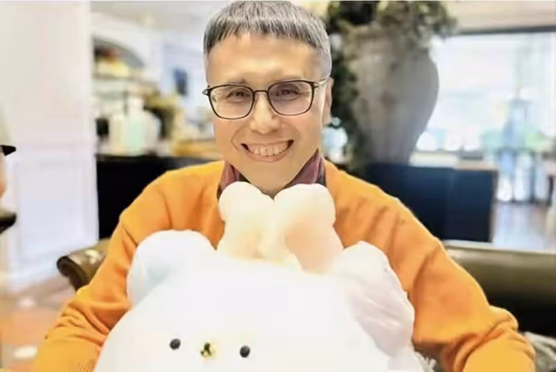 突傳死訊!台灣知名音樂人何厚華患鼻咽癌離世,積極抗癌二十年