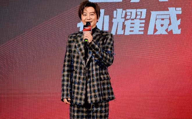 華語流行音樂導師何厚華因病去世，曾為李玟作詞，是孫耀威的恩師