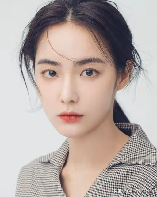 韓娛又出整容模板!網友:一塵不染的仙女!