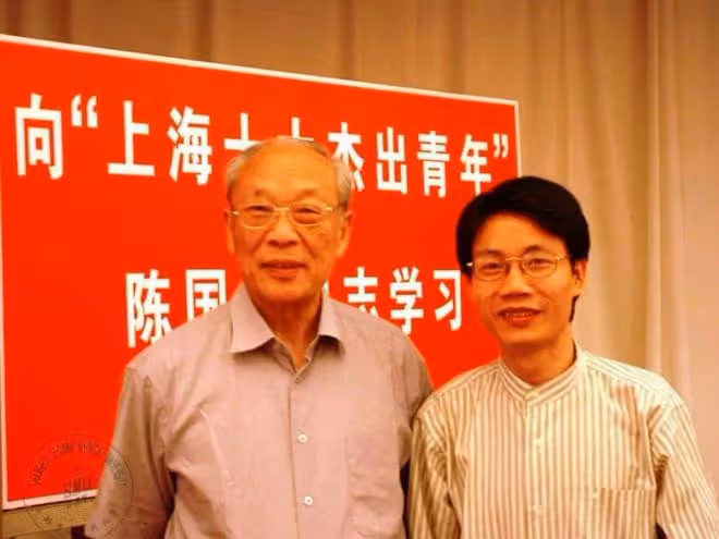 99歲「藥神」攻克白血病,放棄申請專利,藥價僅售11元拯救千萬人