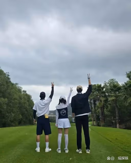 《和我老公結婚吧》主演朴敏英、羅人有、李伊庚到越南度假