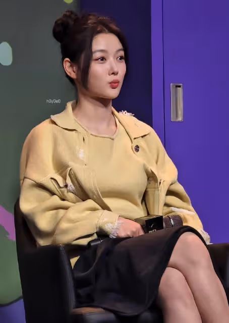 韓國知名女星，新劇中變身「炸雞塊」，造型引網友熱議