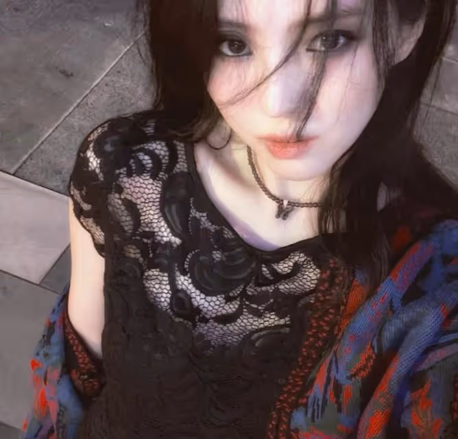 韓素希無懼小三風波，戀情曝光後心情大好，疑似倒追男方被罵翻