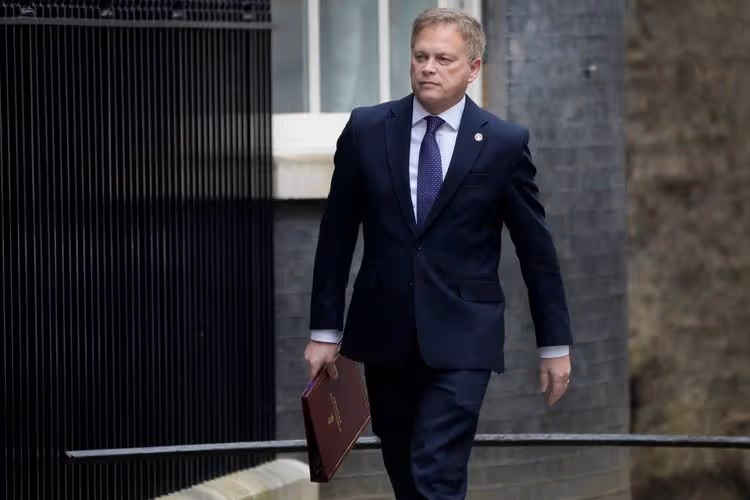 英防相專機疑遭俄羅斯電子干擾　英美瑞典啟動偵察