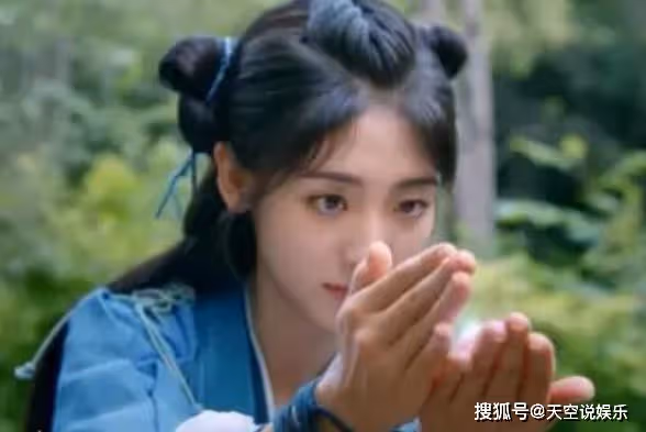 揭秘《烈焰》女主角:白菜身份大曝光,她竟不是人類?