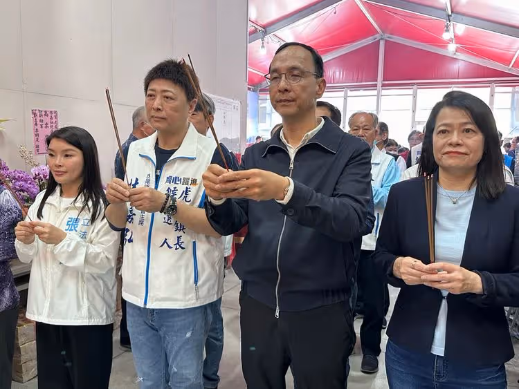 力挺韓國瑜！　朱立倫：立委不是演藝人員「準點才到場」