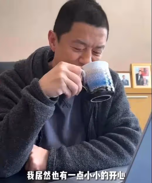 3月16日,李亞鵬,曬出自己給債權人還款的視頻!