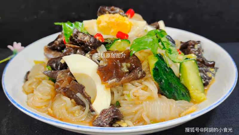 木耳和它天生一對!吃出一份「滑腸好菜」,營養高纖維又飽腹,清涼爽口不怕胖