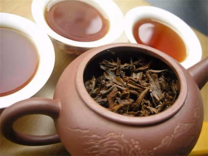 普洱生茶什麼時候喝最合適?這4個最佳品飲期,不要錯過