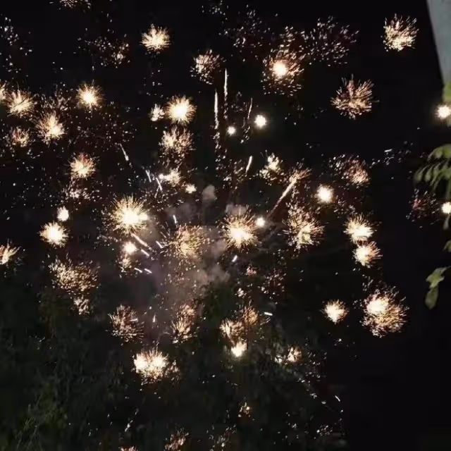 新年桃花朵朵開,天秤座與這三大星座是天定良緣