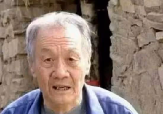 我開飯店，堂弟是局長從不來捧場，我以為沒有親情後來才明白了